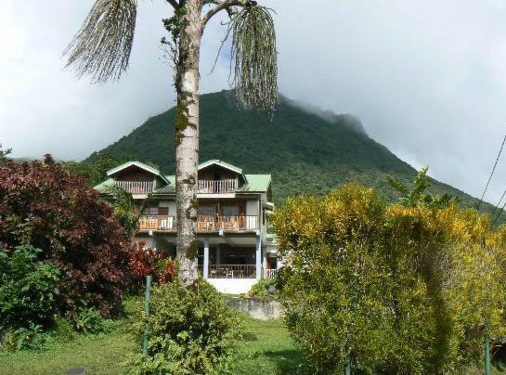 Roxys Mountain Lodge Laudat Exterior foto